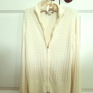 Creamy Tommy Hilfiger sweater Large
